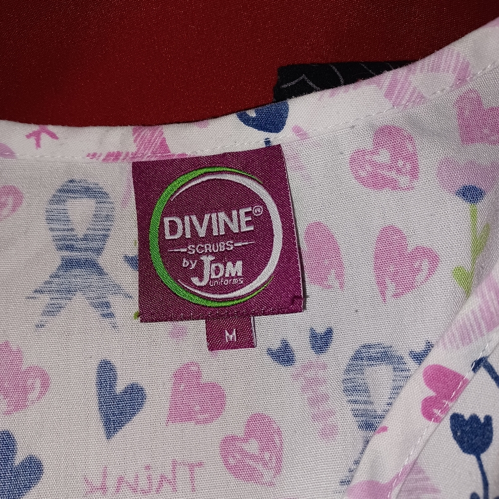 (3pc) Scrub Tops - Picture 8 of 10
